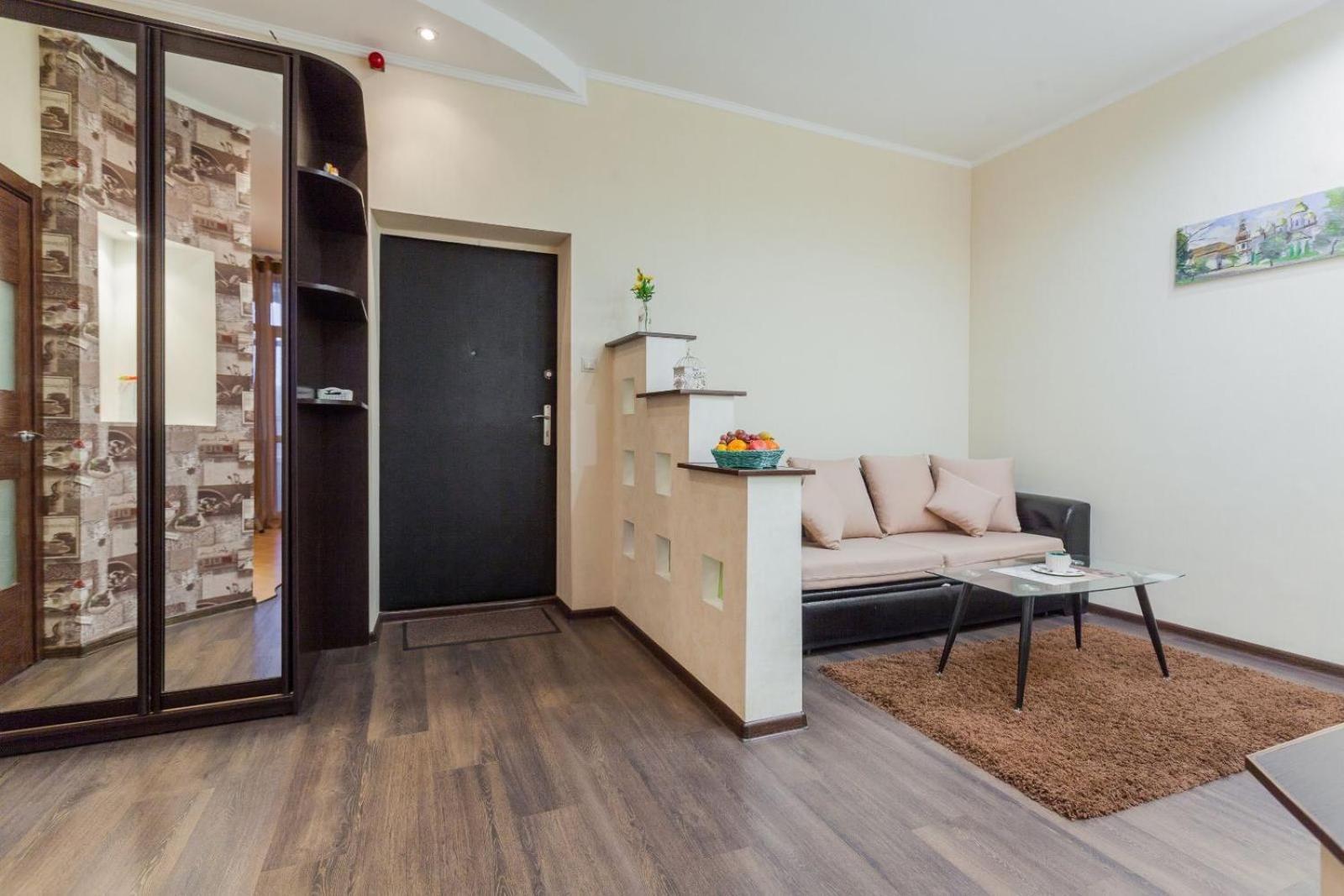 Navit Apartments With Breakfast,Near The Railway Station, The City Center, The Park Kyiv Exterior photo
