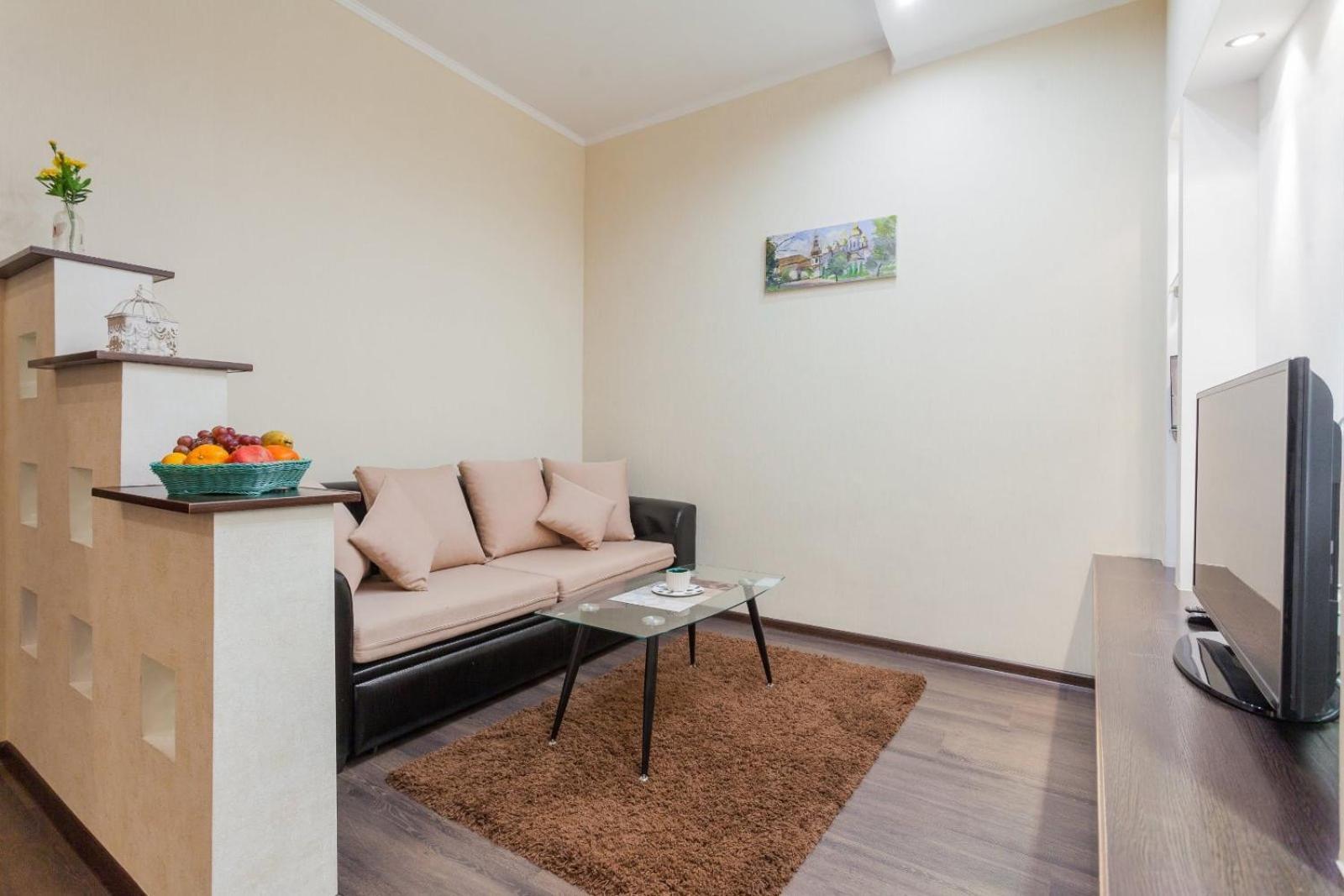 Navit Apartments With Breakfast,Near The Railway Station, The City Center, The Park Kyiv Exterior photo
