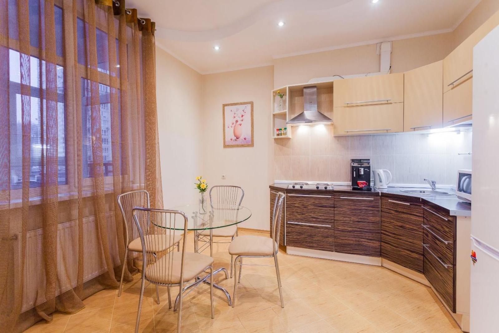 Navit Apartments With Breakfast,Near The Railway Station, The City Center, The Park Kyiv Exterior photo